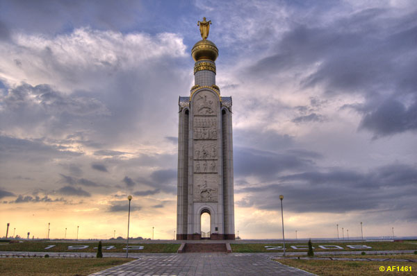 Звонница на Прохоровском поле колокол